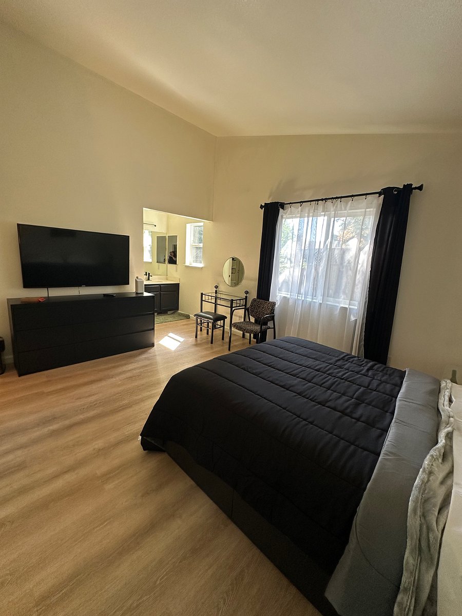 Furnished Finder property 889444_1 photo 18