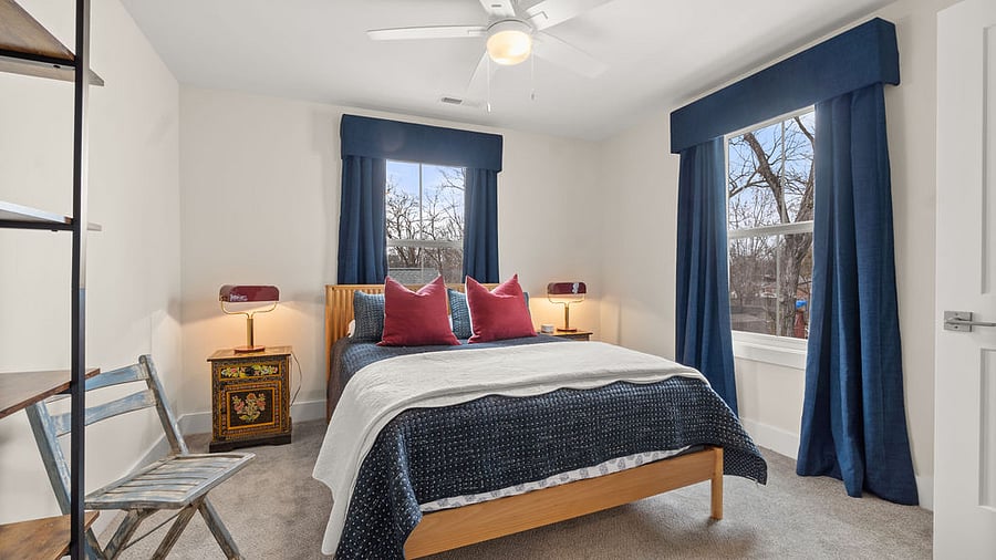 Queen Room Second Floor with Pottery Barn Linens 