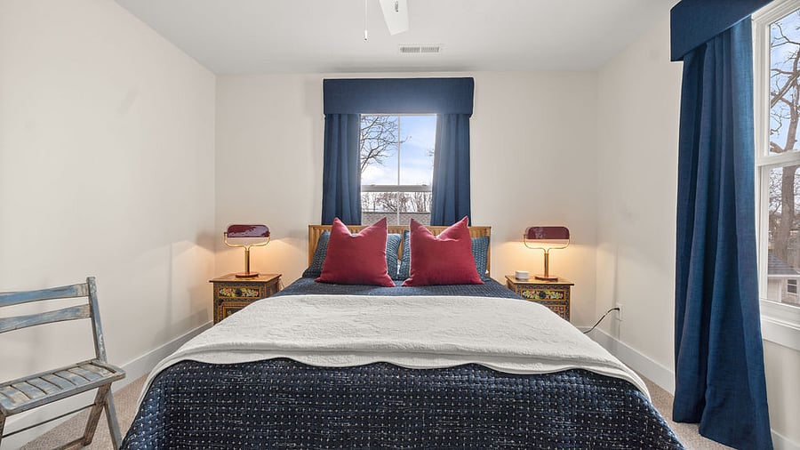 Queen Room Second Floor with Black out curtains 