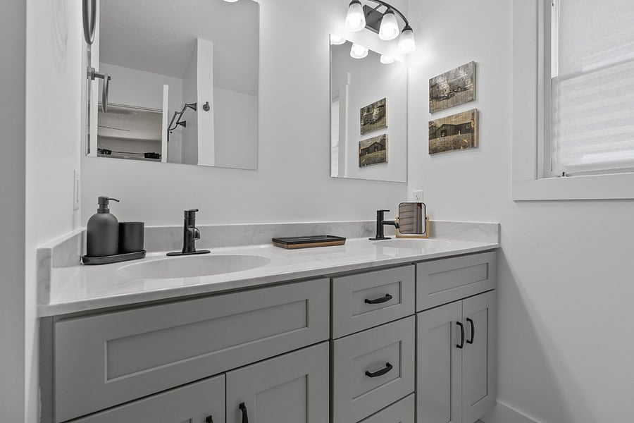 Primary bathroom - 2 sinks.