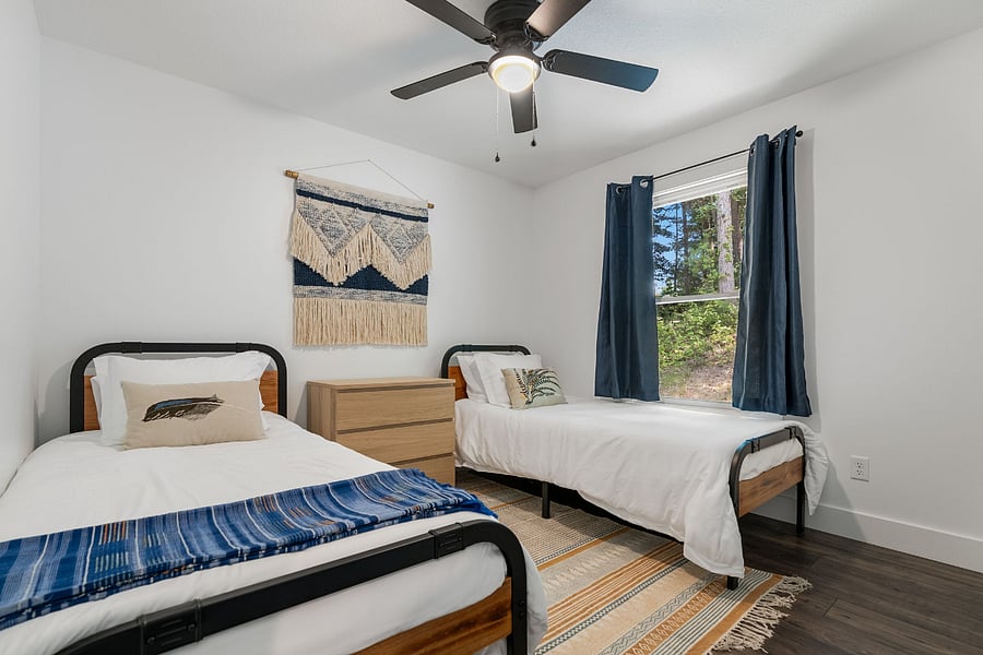 Bedroom with 2 Twin XL beds.