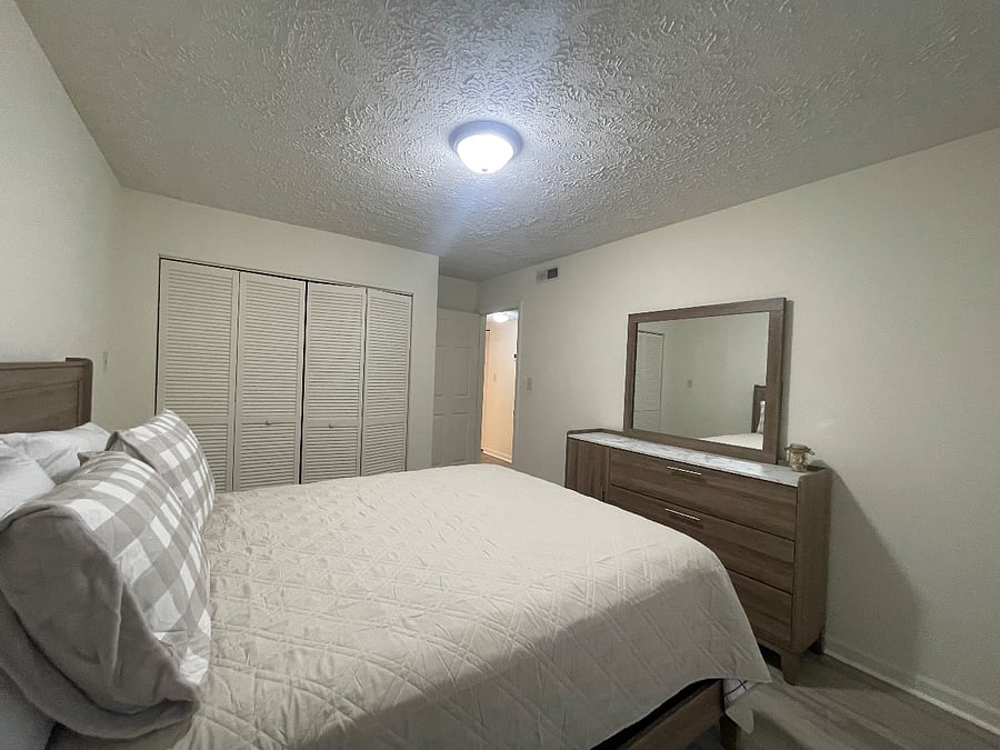 Furnished Finder property 889468_1 photo 6