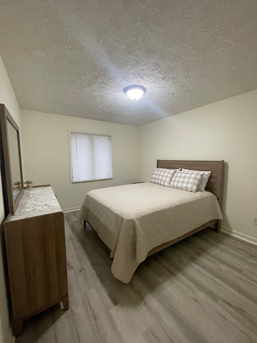 Furnished Finder property 889468_1 photo 7