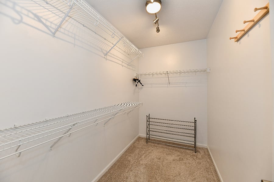 Furnished Finder property 889481_1 photo 8