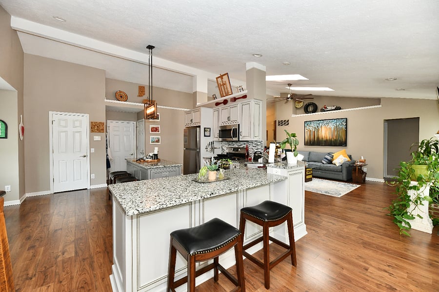 shared kitchen 