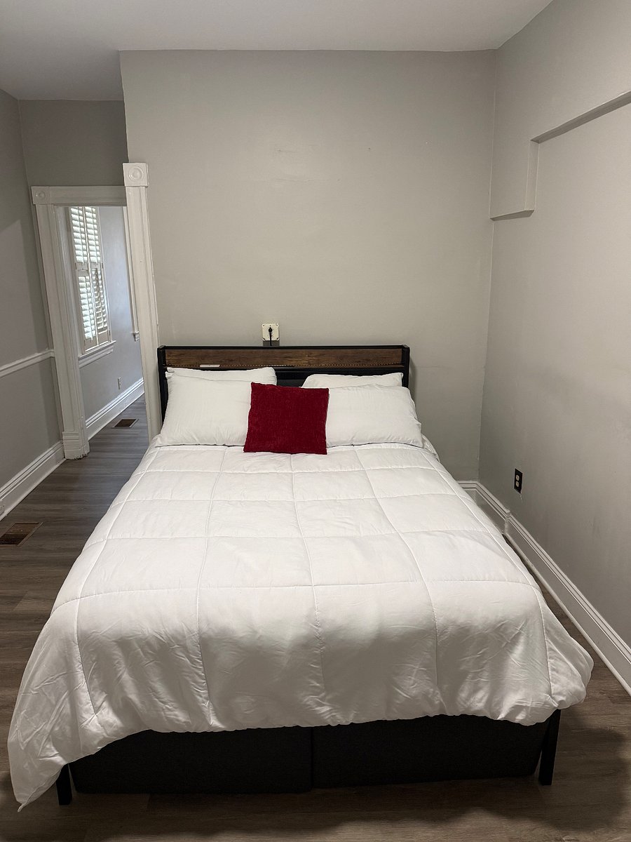 Furnished Finder property 889485_1 photo 9