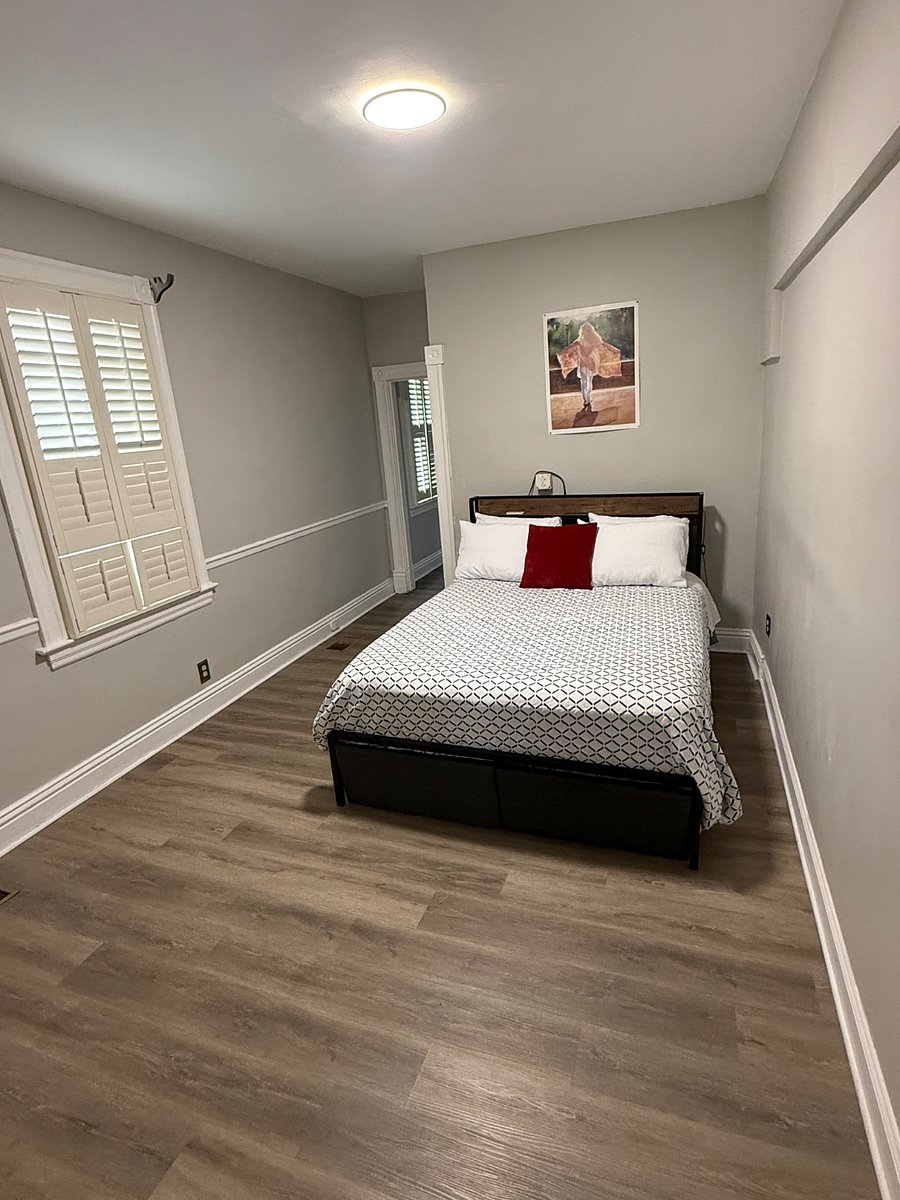 Furnished Finder property 889485_1 photo 12