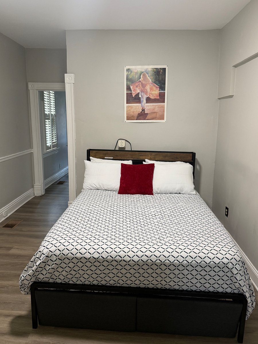 Furnished Finder property 889485_1 photo 13