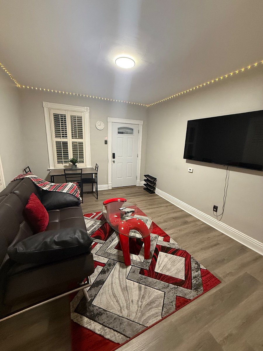 Furnished Finder property 889485_1 photo 17
