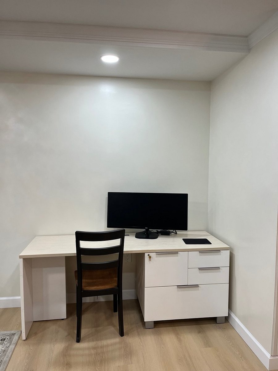 Furnished Finder property 889498_1 photo 3