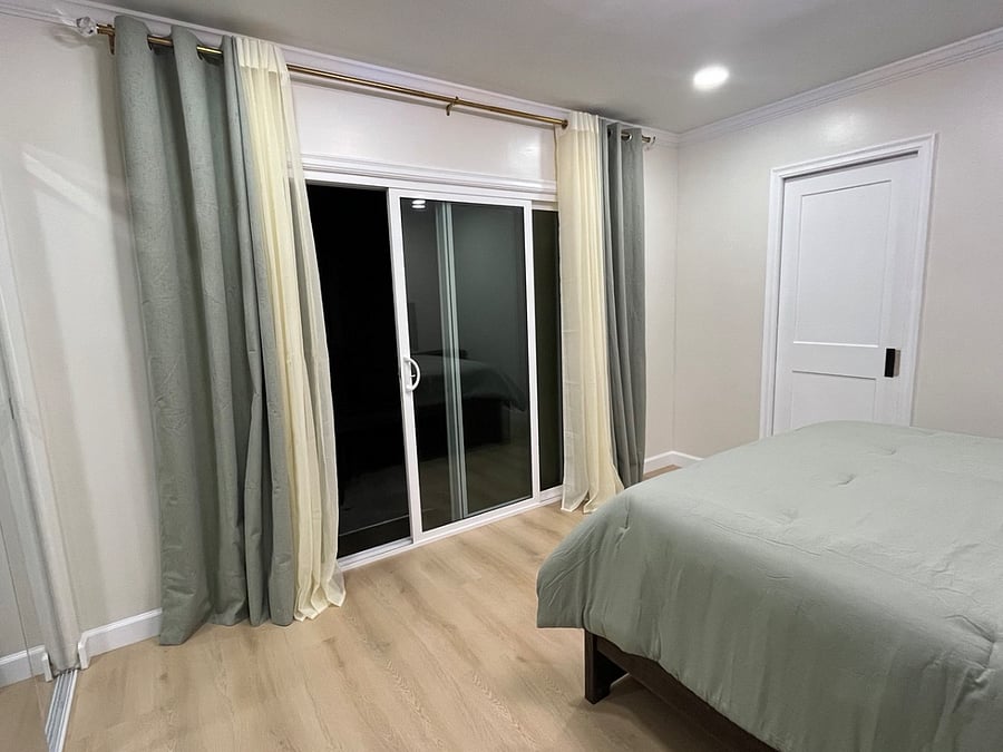 Furnished Finder property 889498_1 photo 10