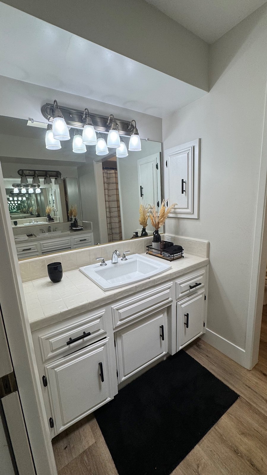 Furnished Finder property 889506_1 photo 7