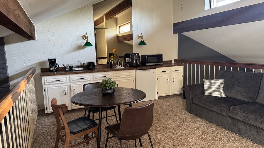 Furnished Finder property 889506_1 photo 16