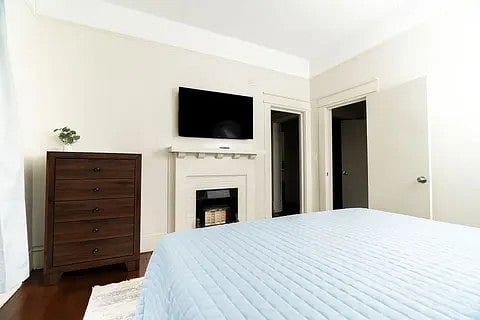 Furnished Finder property 889508_1 photo 18