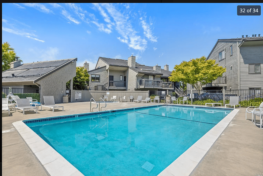 Furnished Finder property 889512_1 photo 17