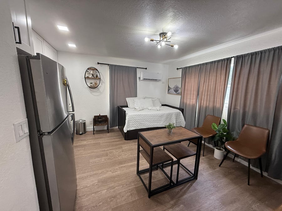Furnished Finder property 889514_1 photo 3
