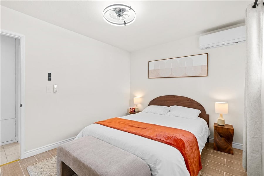 Furnished Finder property 889524_1 photo 16