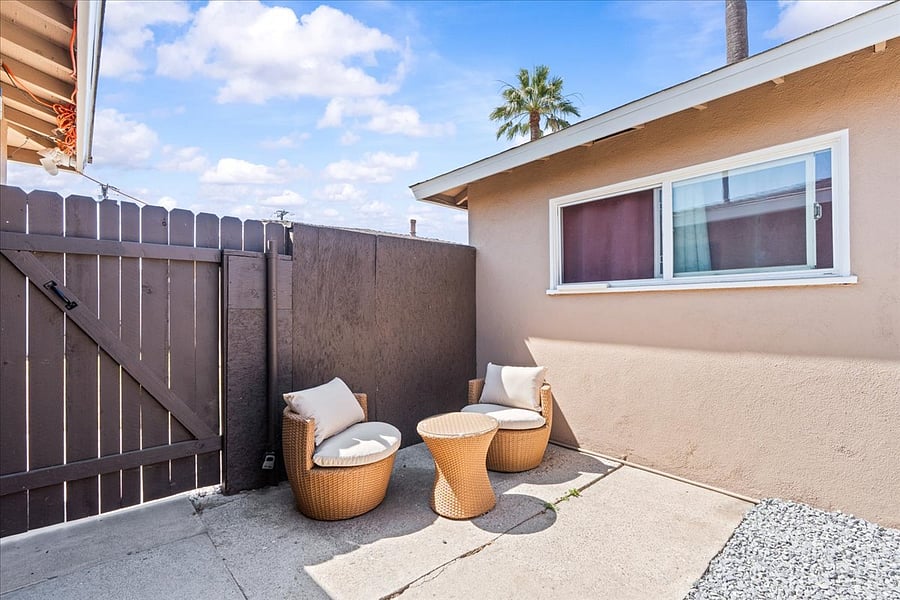 Furnished Finder property 889524_1 photo 22