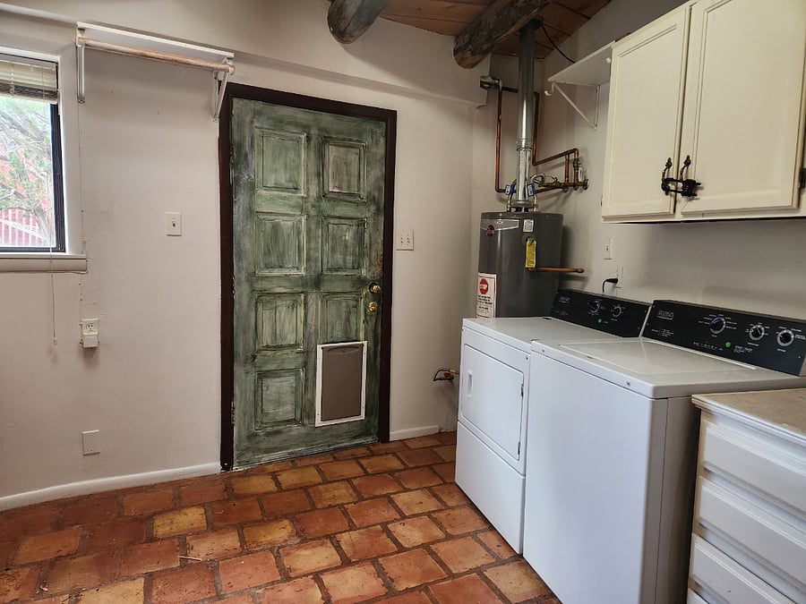 Furnished Finder property 889537_1 photo 23