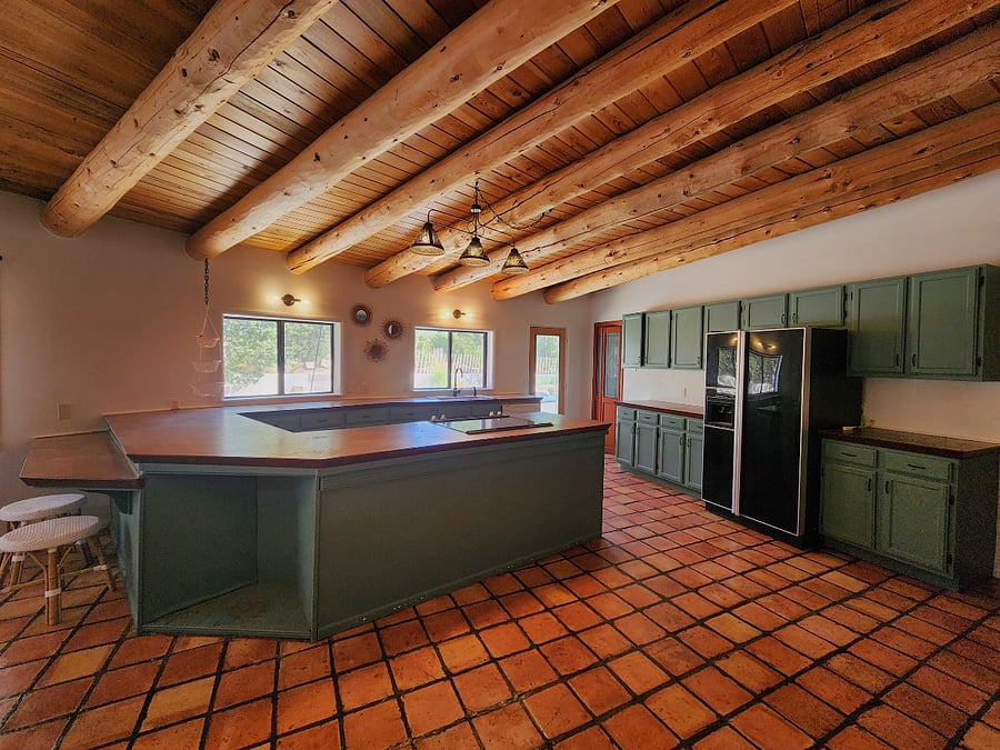 Furnished Finder property 889537_1 photo 3