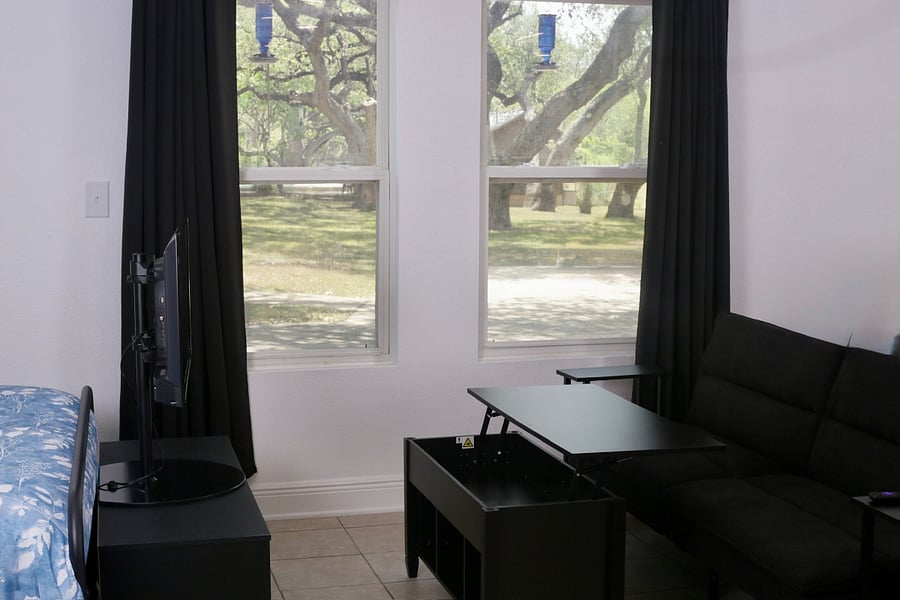 Furnished Finder property 889565_1 photo 5