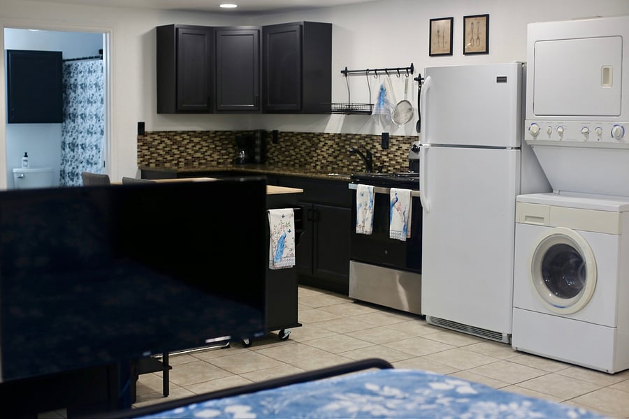 Furnished Finder property 889565_1 photo 9