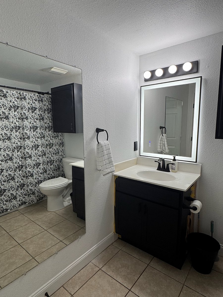 Furnished Finder property 889565_1 photo 12