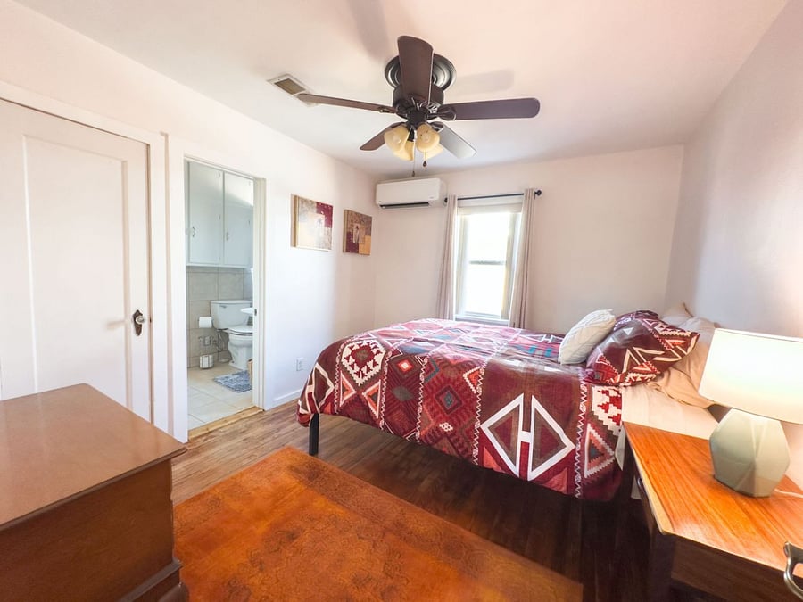 Furnished Finder property 889567_1 photo 13