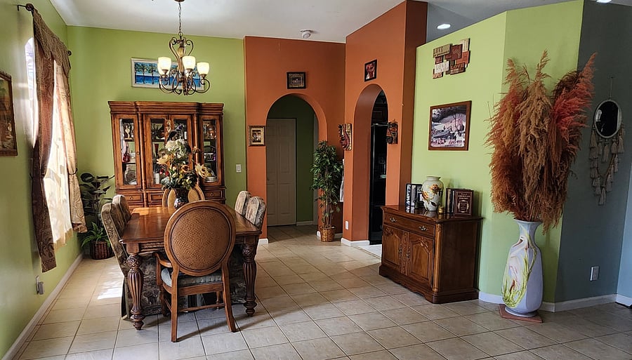 Furnished Finder property 889571_1 photo 5