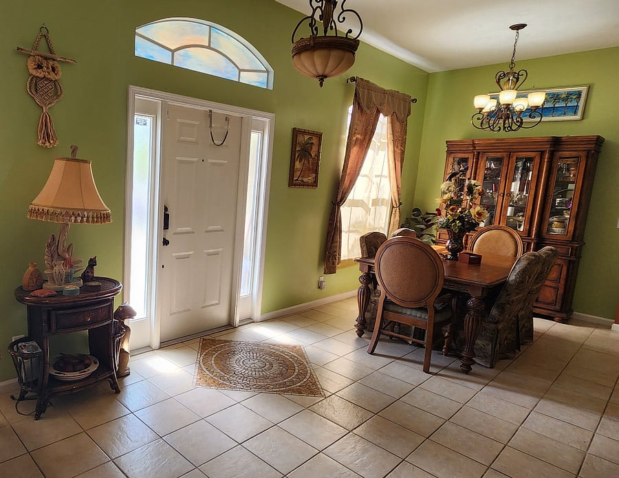 Furnished Finder property 889571_1 photo 4