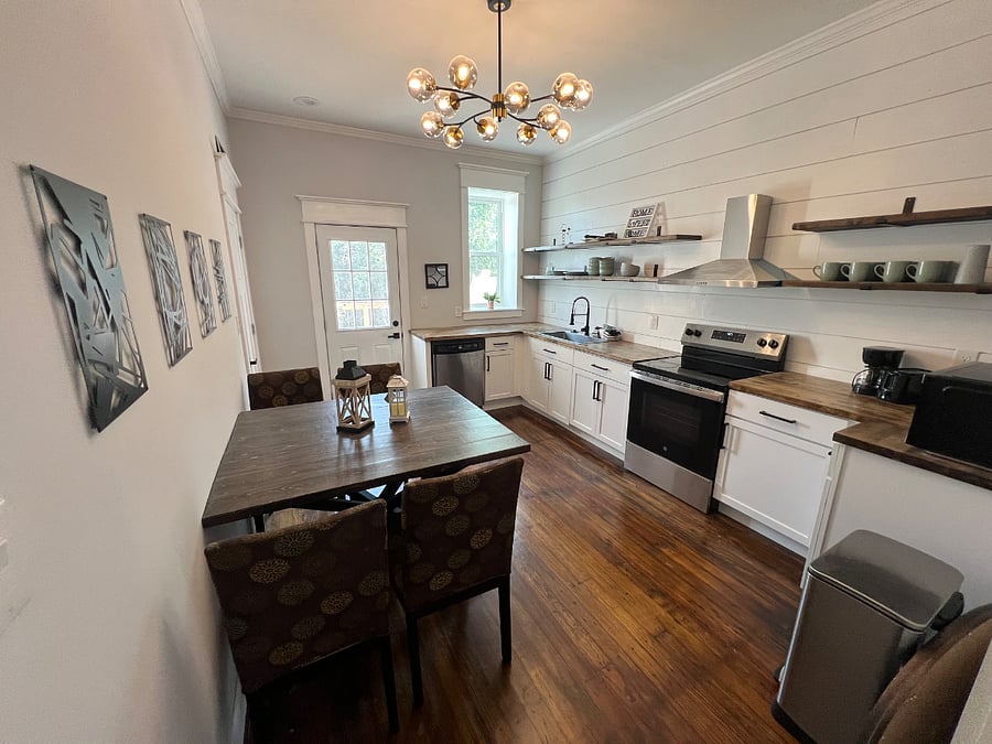 Furnished Finder property 889581_1 photo 7
