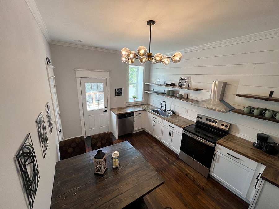 Furnished Finder property 889581_1 photo 9