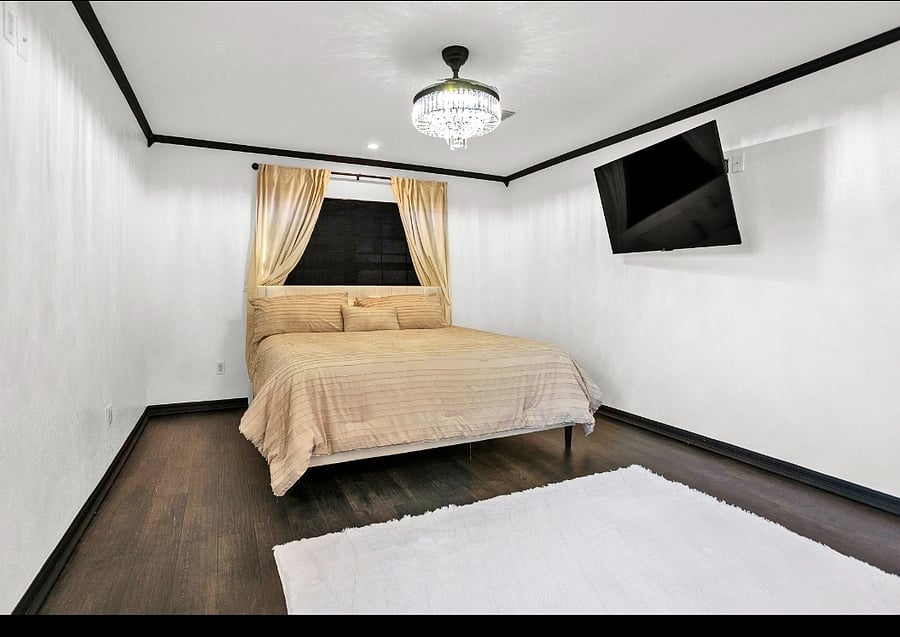 Furnished Finder property 889600_1 photo 7