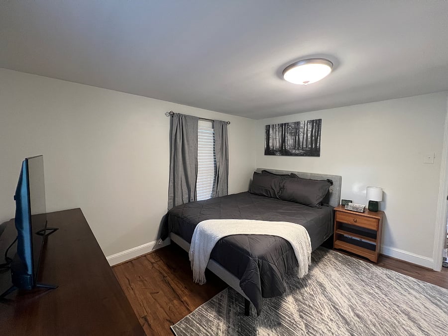 Furnished Finder property 889602_2 photo 19