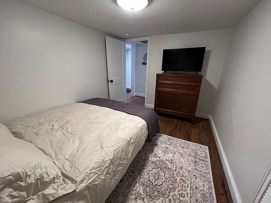 Furnished Finder property 889602_2 photo 21