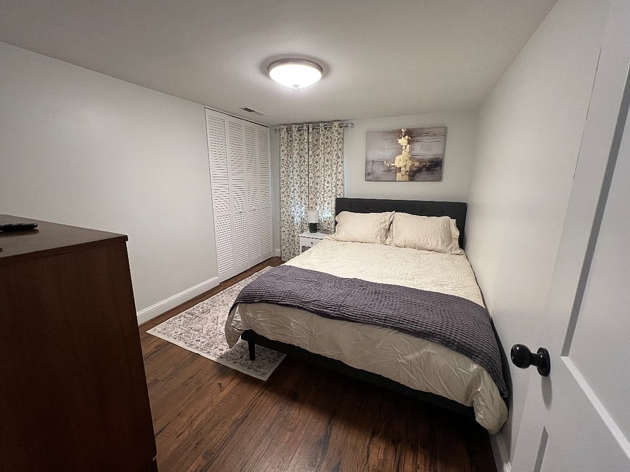 Furnished Finder property 889602_2 photo 22