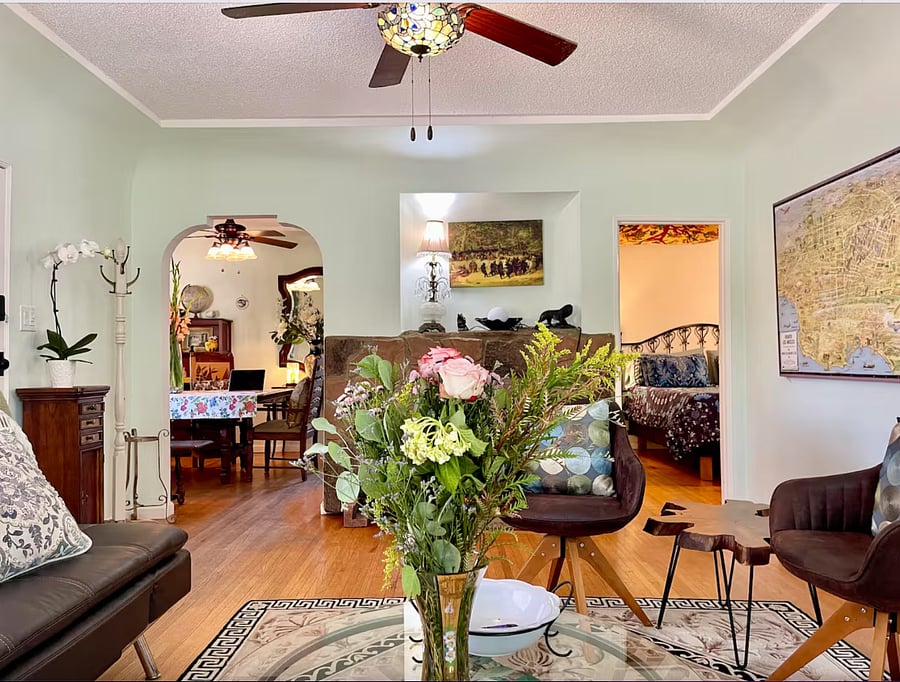 Furnished Finder property 889615_1 photo 3