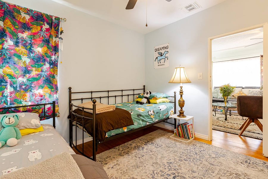 Furnished Finder property 889615_1 photo 26