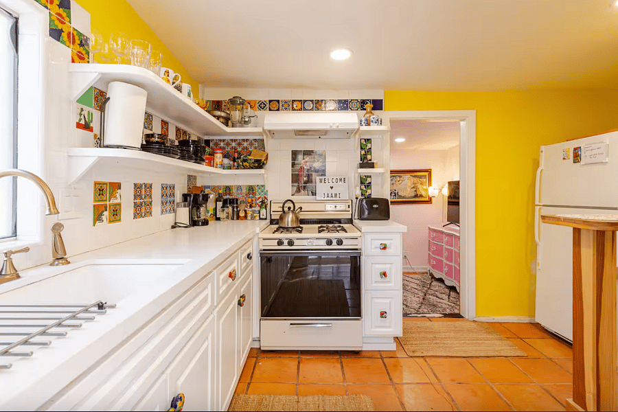 Furnished Finder property 889615_2 photo 15