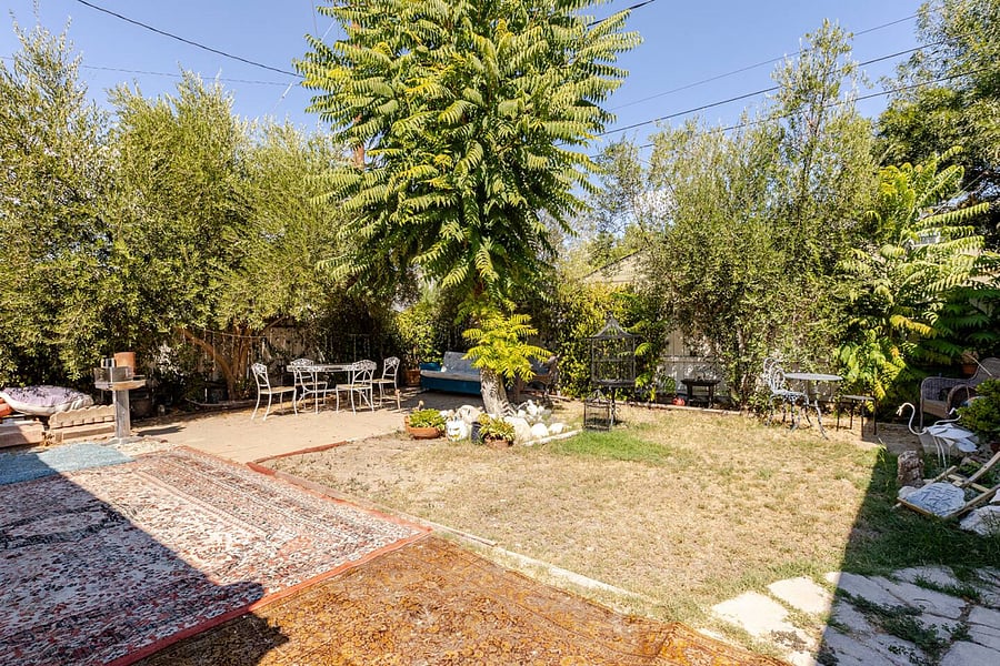 Furnished Finder property 889615_2 photo 28