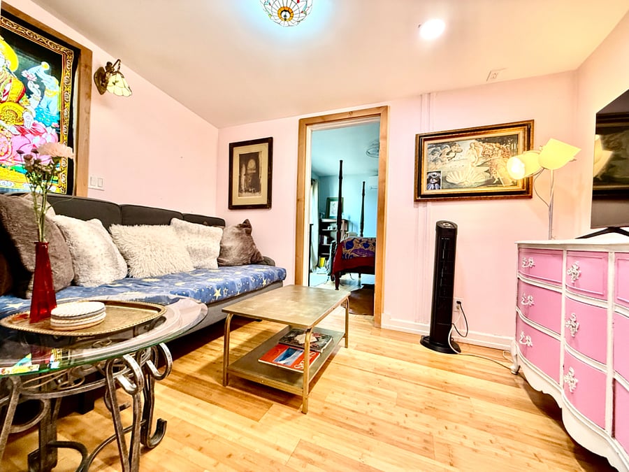 Furnished Finder property 889615_2 photo 21
