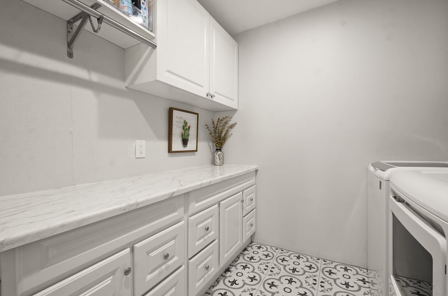 Furnished Finder property 889618_1 photo 7