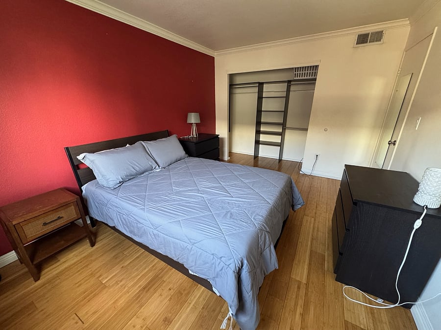 Furnished Finder property 889632_1 photo 8