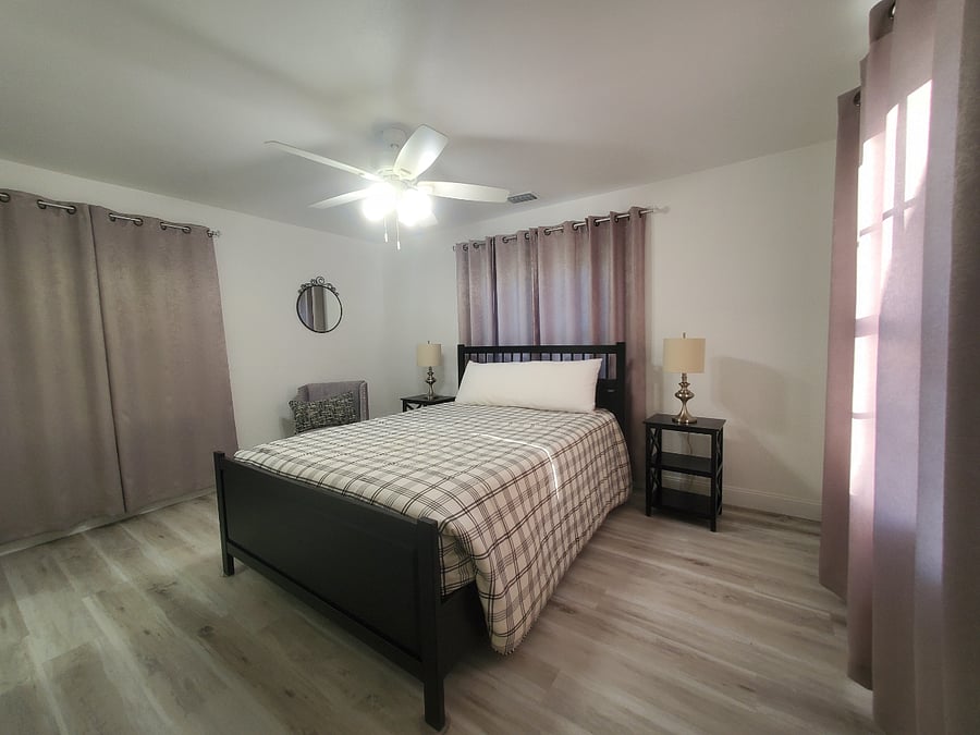 Furnished Finder property 889638_1 photo 12