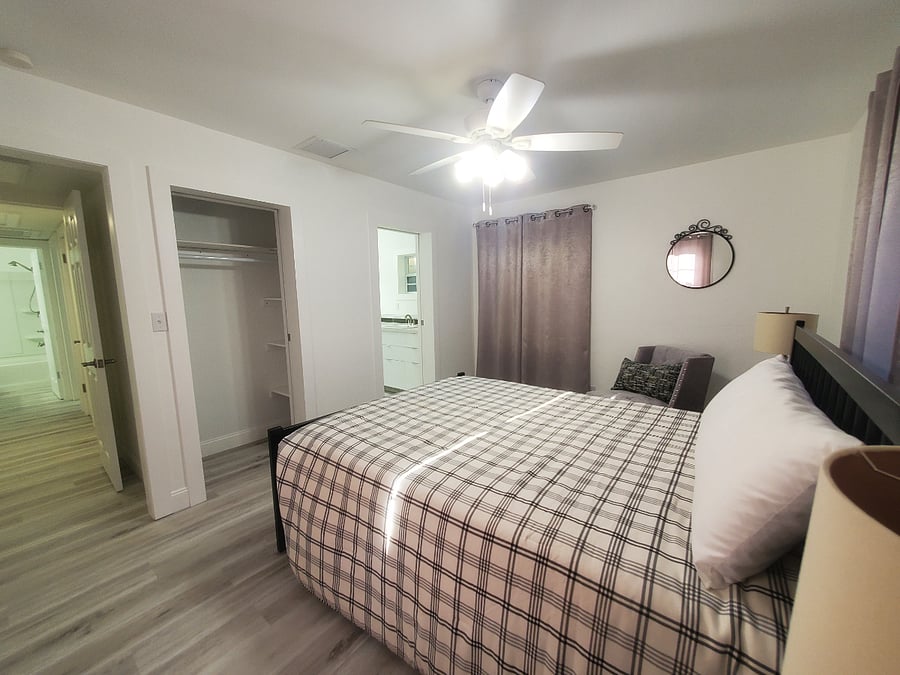 Furnished Finder property 889638_1 photo 11