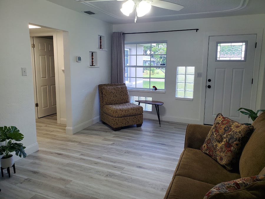 Furnished Finder property 889638_1 photo 3