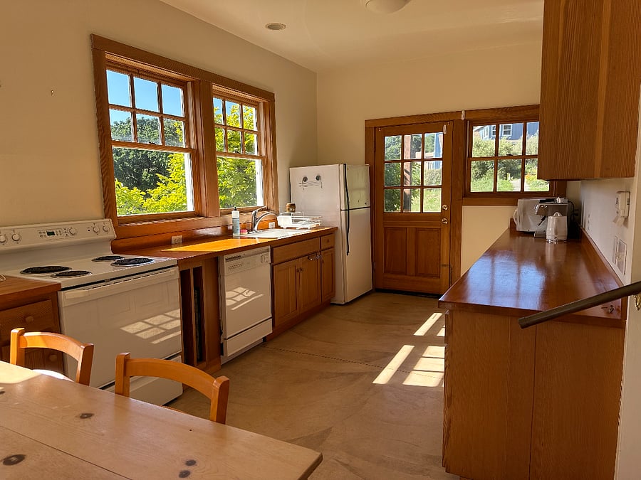 Furnished Finder property 889641_1 photo 6