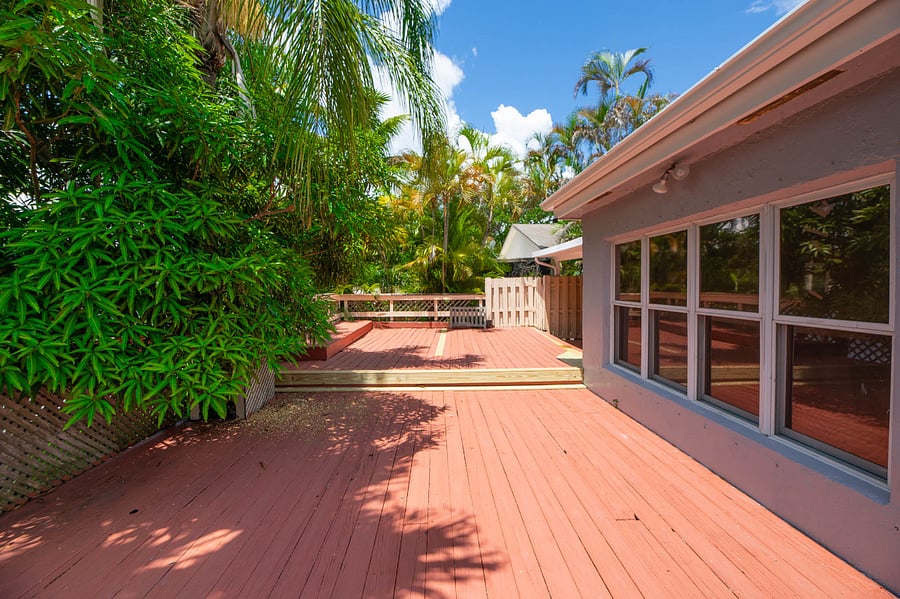 full deck view
