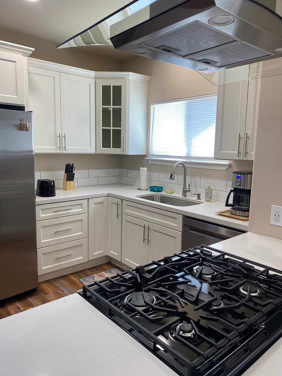 Furnished Finder property 889662_2 photo 6