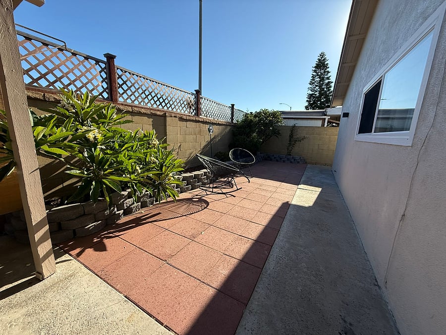 Furnished Finder property 889678_1 photo 25